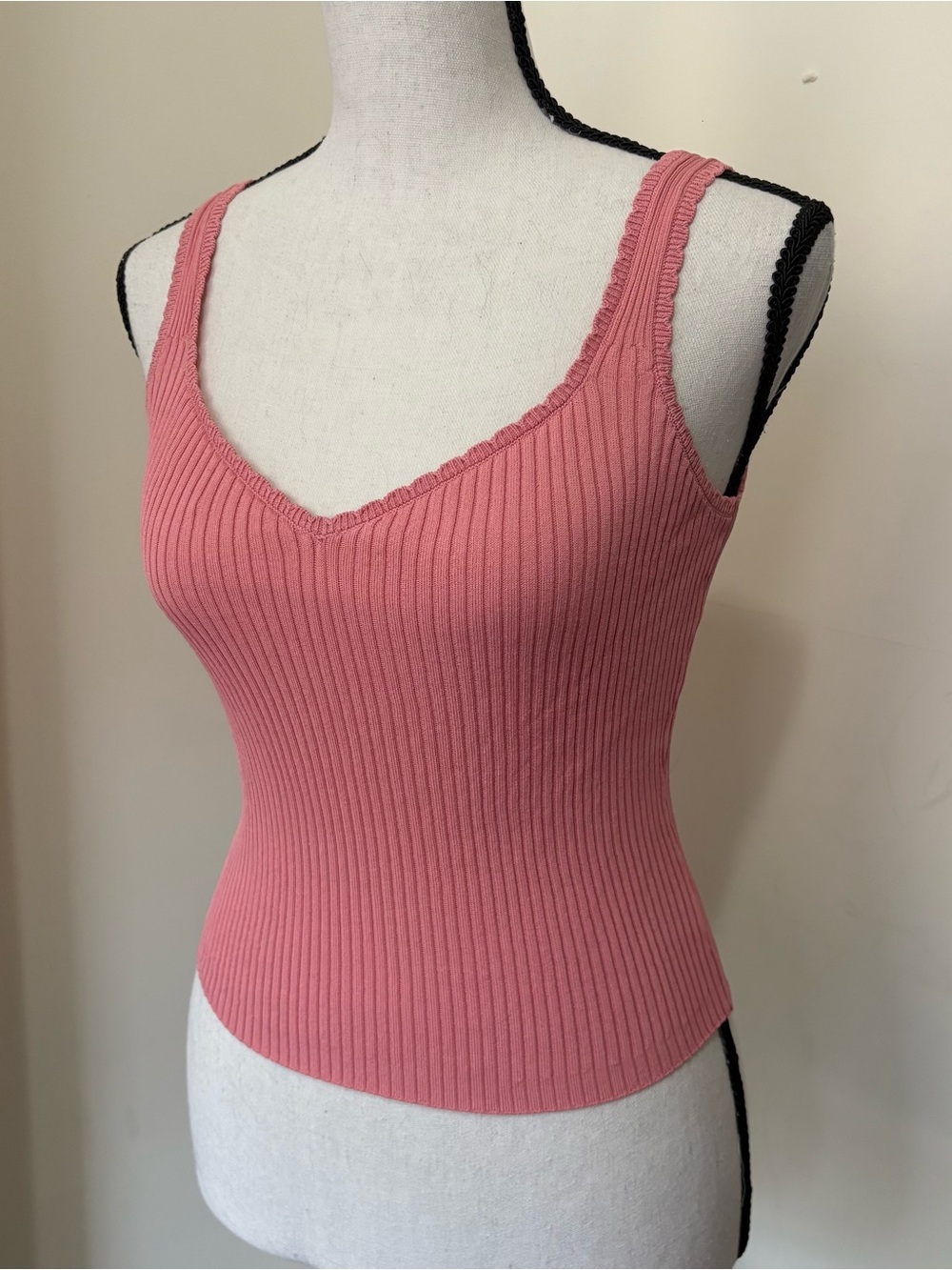 PAIGE Odile Sweater Tank Women’s Ribbed V-Neck Tank Top in Dusty Pink